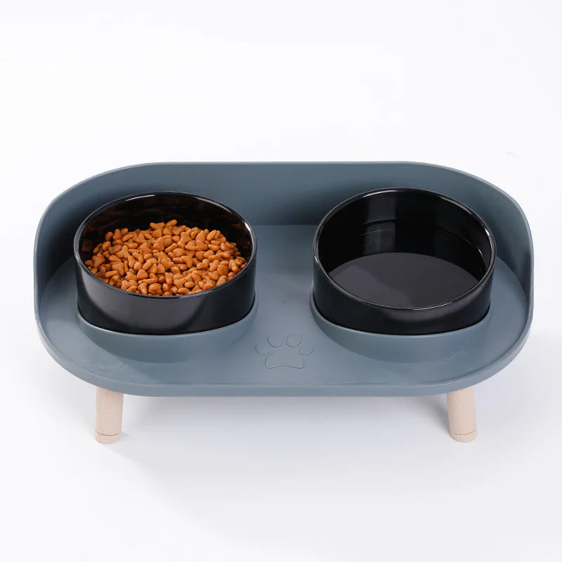 Stable-Elevated Cat Feeder
