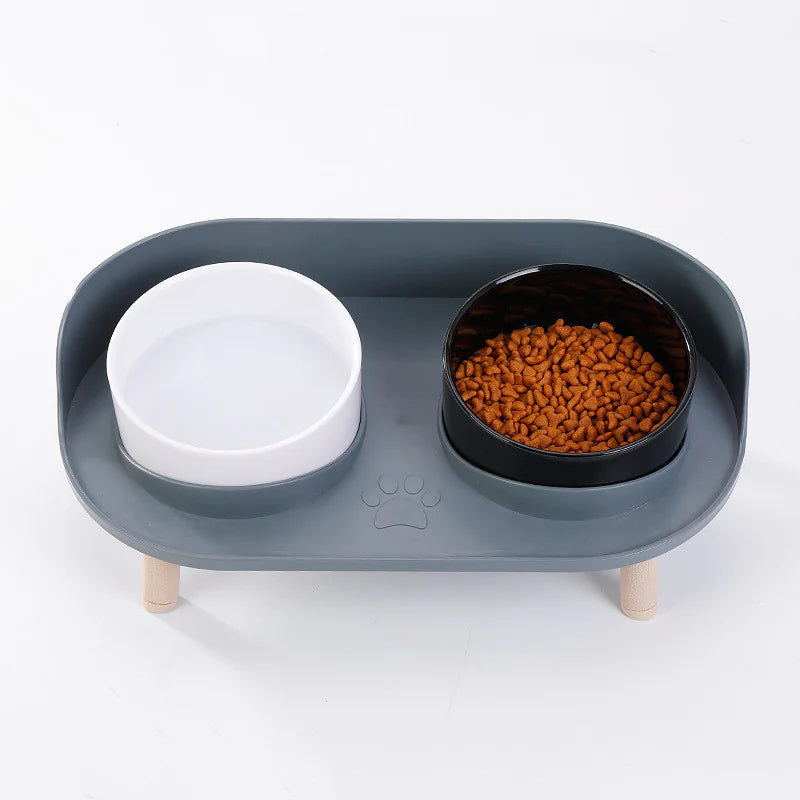 Stable-Elevated Cat Feeder